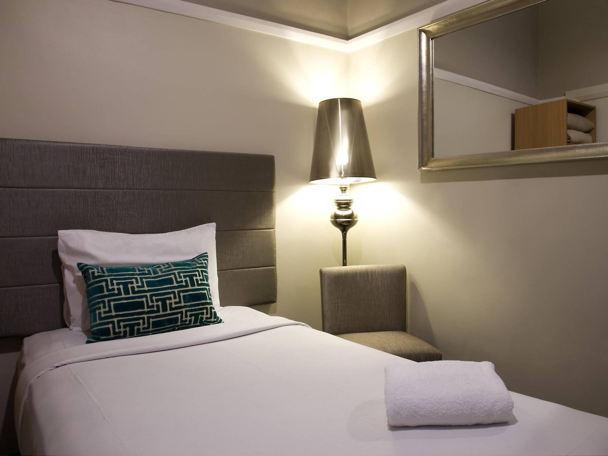 Отель The Jensen Potts Point Сидней Экстерьер фото